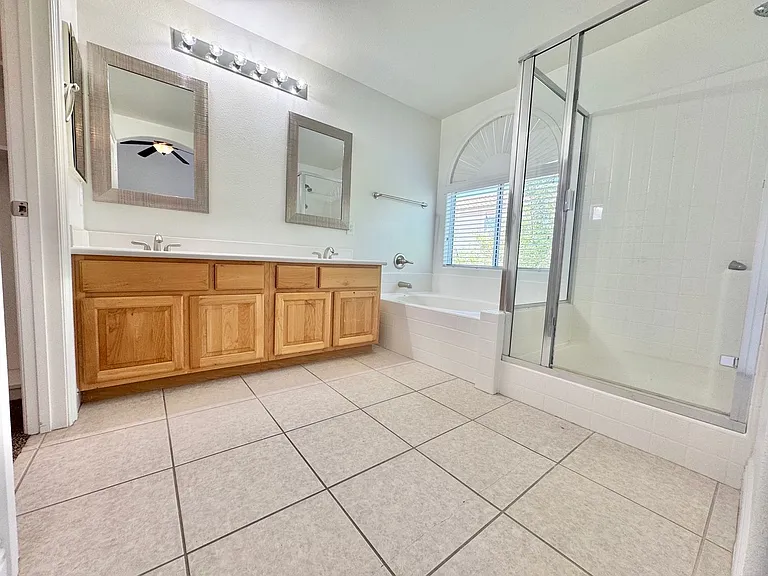 9469 Thatched Sunlight Ct — Photo 27