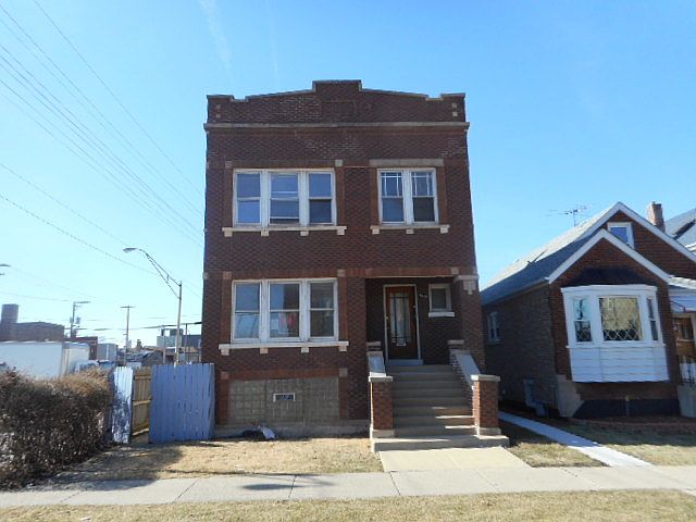 1st image of 2118 S 58th Ave
