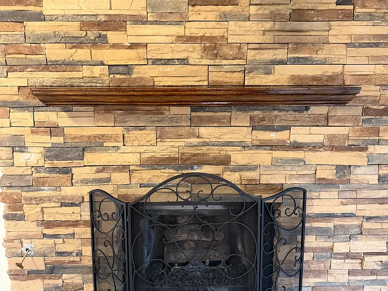 Irwin Ct — Photo 10