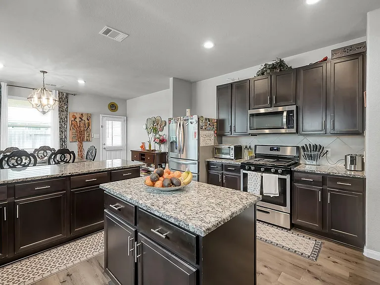 3555 Cannon Dr — Photo 15