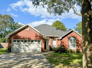 10451 Windmill Rd, Fairhope, AL 36532