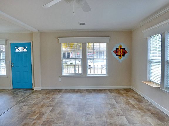 2nd image of 206 Shannon Dr