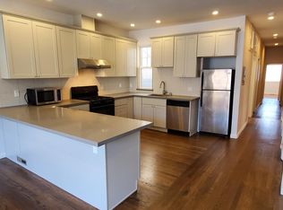 1884 9th Ave, San Francisco, CA 94122