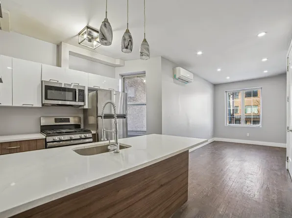 270 Hancock Avenue image 1 of 22