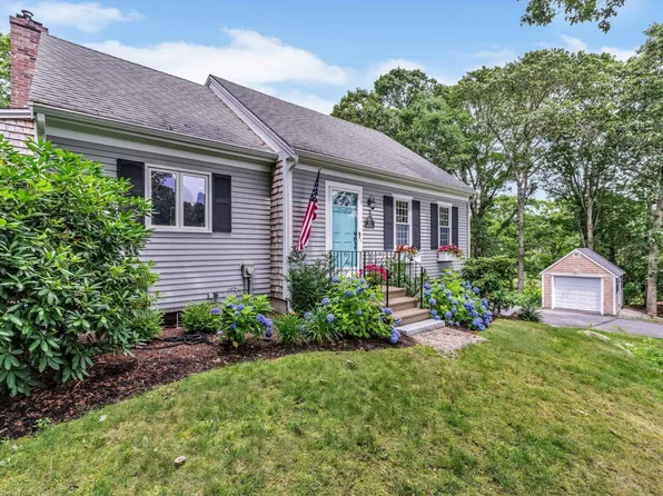 30 Clinton Drive, Yarmouth Port, MA 02675