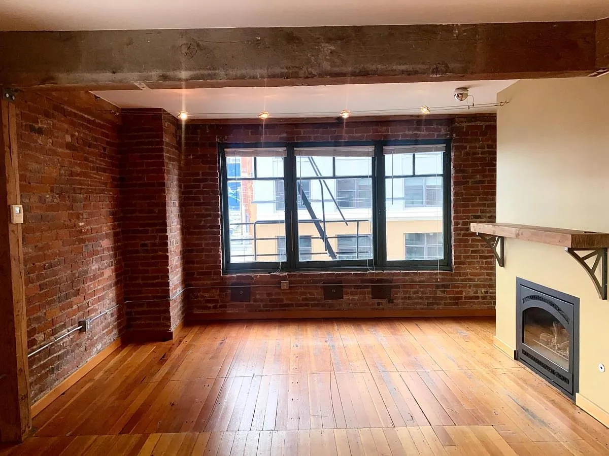 Hunt Mottet Lofts — Photo 3
