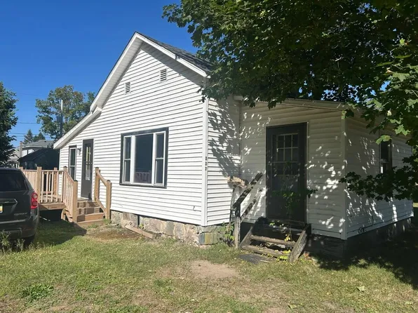 237 Arbor St E, Marcellus, MI 49067