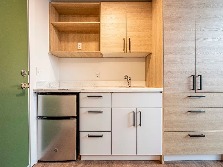 Freya Apartments - Private Studios + Social Connection — Photo 14