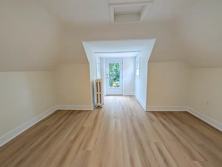 59 Carrick Ave #3 — Photo 18