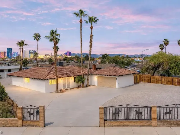 1486 Rawhide St, Las Vegas, NV 89119