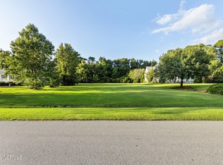 757 Comet Dr, Beaufort, NC 28516