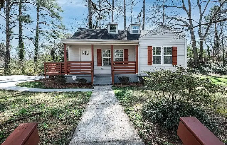 3 bed, 3.5 bath, 1750 sqft, $2,700 — Photo 1