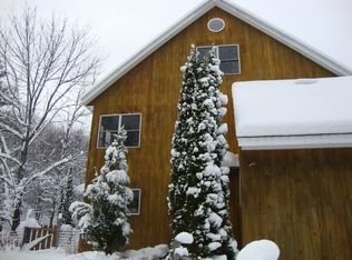 74 Moon Hollow Dr, Putney, VT 05346