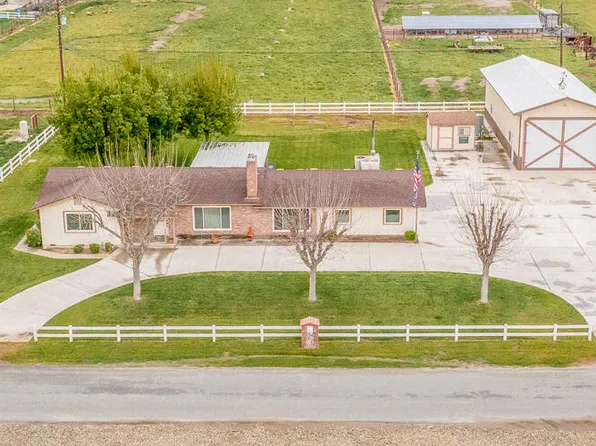 12508 Colony Avenue, Tulare, CA 93274