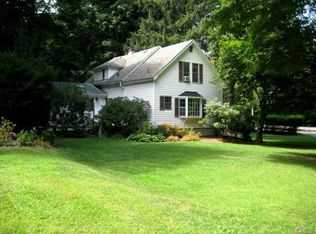 38 Dodgingtown Rd, Bethel, CT 06801