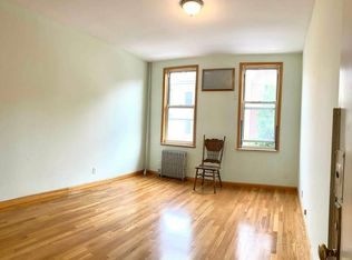 225 Calyer St #2R, Brooklyn, NY 11222