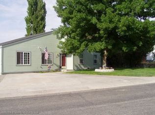 1955 Case St, Winnemucca, NV 89445