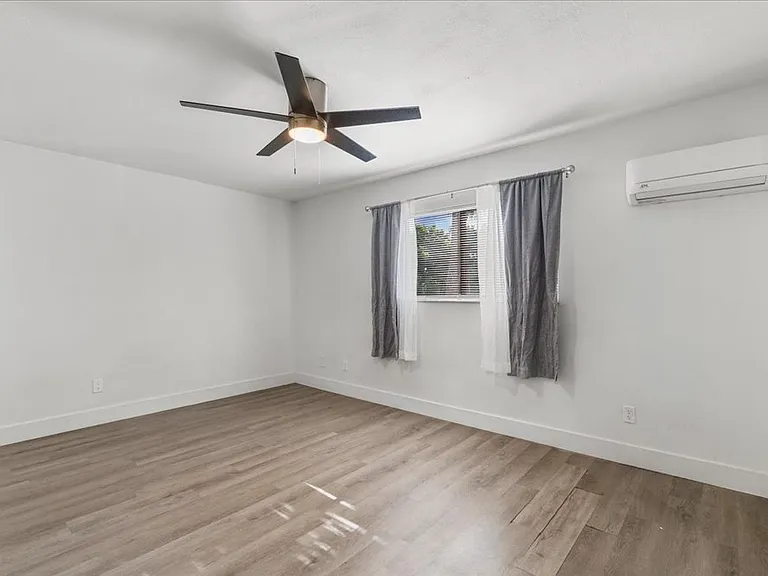 4414 Overlook Dr NE #18 — Photo 10