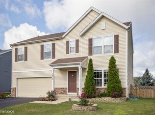 1813 Baring Ridge Dr, Plainfield, IL 60586