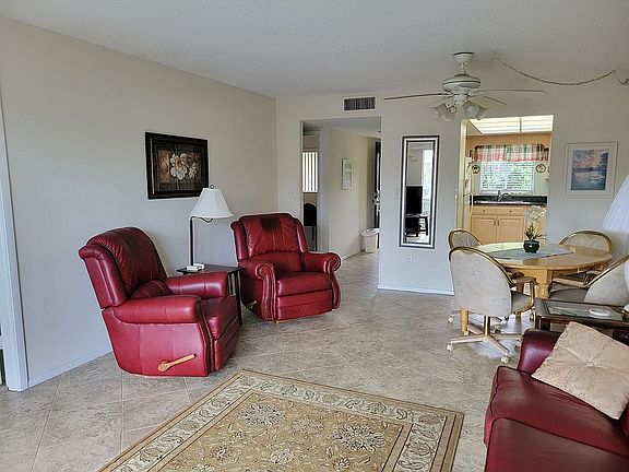 4th image of 6470 Hollywood Blvd APT 109