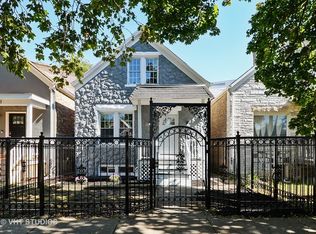 1719 N Ridgeway Ave, Chicago, IL 60647