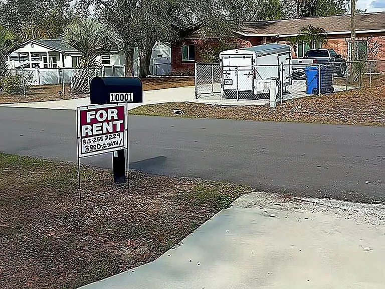 10001 Prevatt St — Photo 16