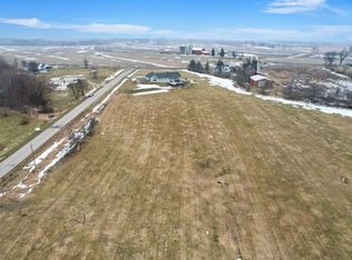 L4 Oak Shore Dr, Fall River, WI 53932