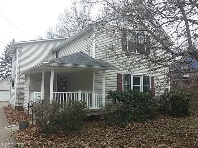 1st image of 600 Sackett Ave