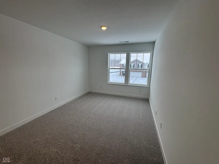 2945 Grand Ridge Dr — Photo 18