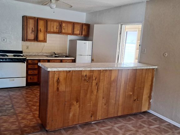 4th image of 1314 E River Ave #B