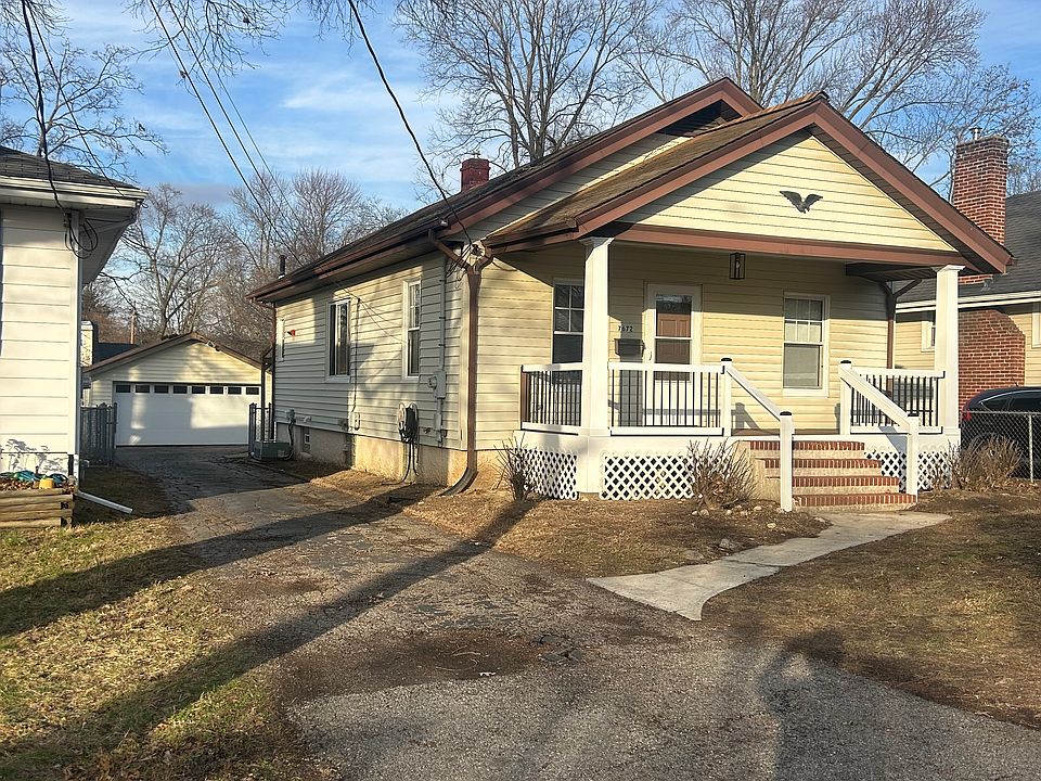 1st image of 7676 Bowen Ave #4