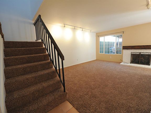 5th image of 12224 Cohasset St