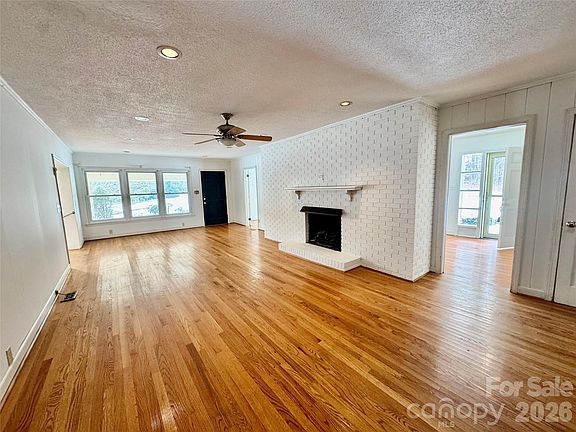4th image of 3134 Asbury Church Rd