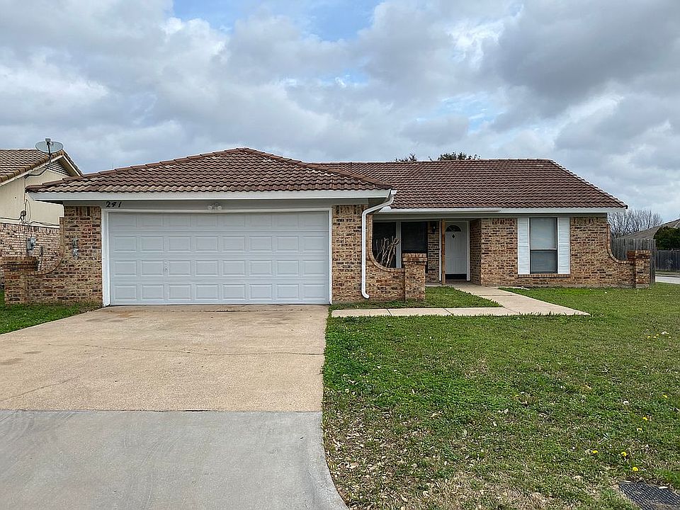 1st image of 241 Kalmia Dr