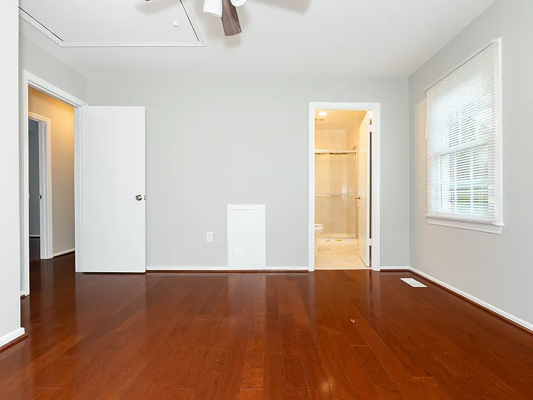 10 Marwood Ct — Photo 28