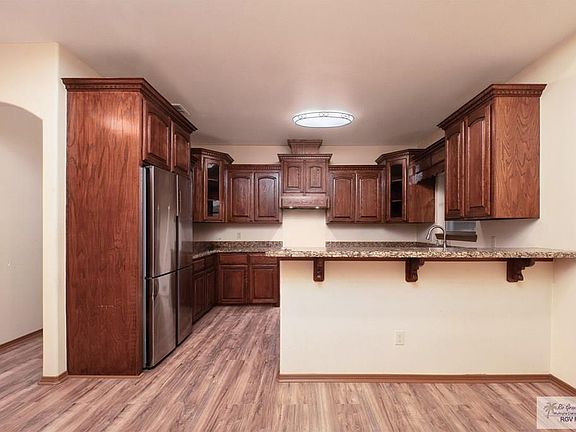 4th image of 4125 Westland Dr