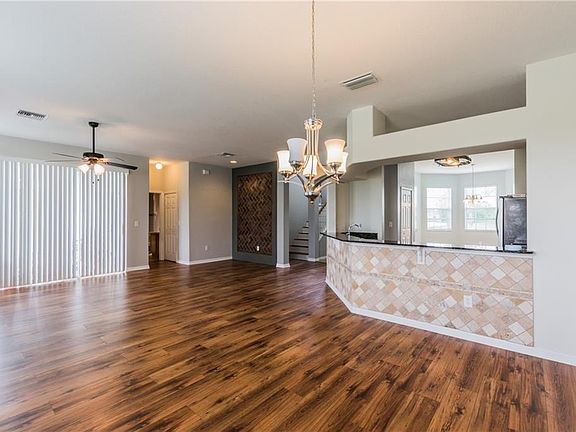 2nd image of 7232 Humber Cir