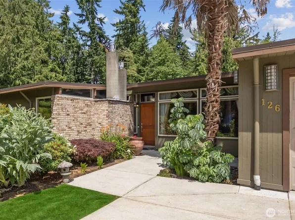126 SW 171st Street, Normandy Park, WA 98166
