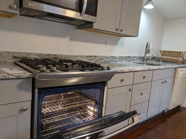 142 Page Rd, Bedford, MA 01730