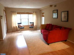 211 Glen Ln, Elkins Park, PA 19027