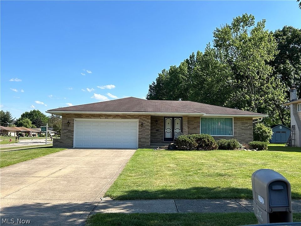 1st image of 3640 Dorset Dr