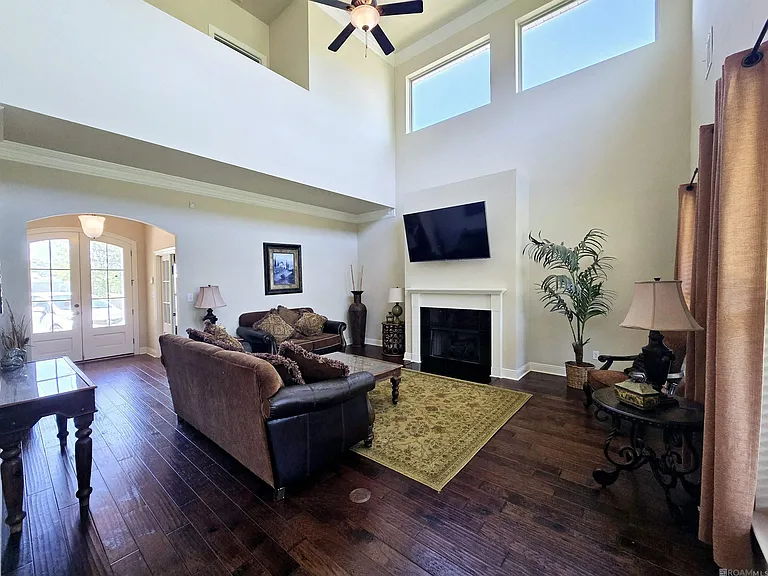 18258 River Landing Dr — Photo 10