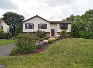 4814 Partridge Dr, Reading, PA 19606