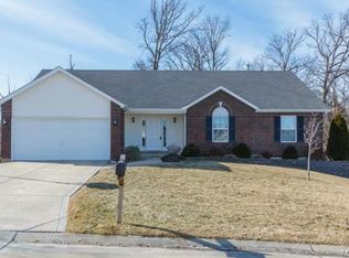 1220 Sweeping Oaks Dr, Saint Charles, MO 63304