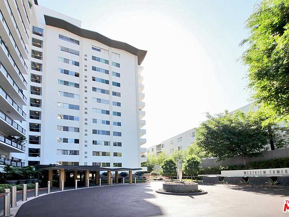 2nd image of 1155 N La Cienega Blvd APT 1107