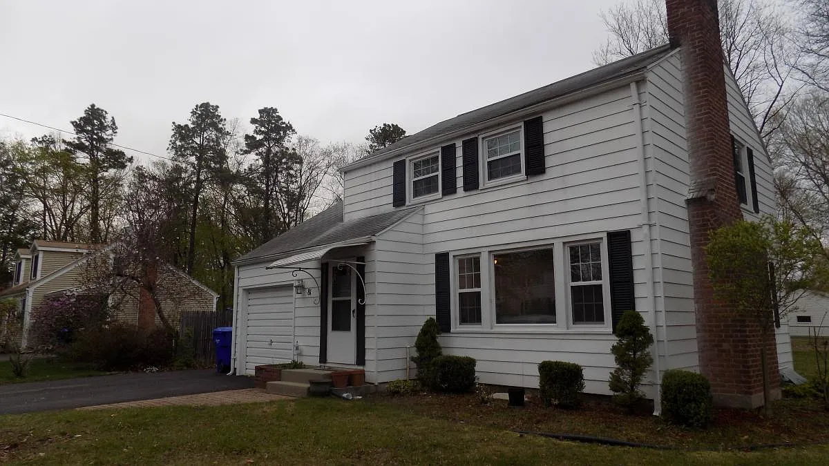 81 Donbray Road — Photo 1
