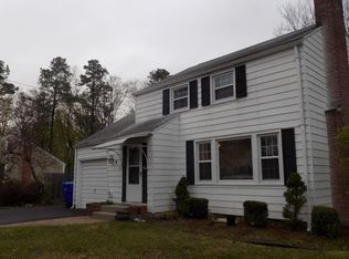81 Donbray Rd, Springfield, MA 01119