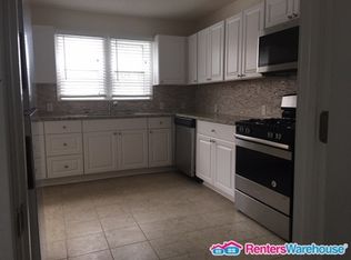 2531 13th Ave E, North Saint Paul, MN 55109