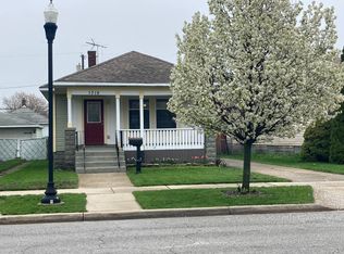 1319 Davis Ave, Whiting, IN 46394