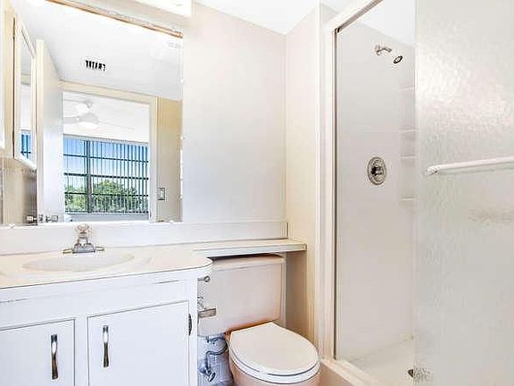 3rd image of 24 Abbey Ln APT 303